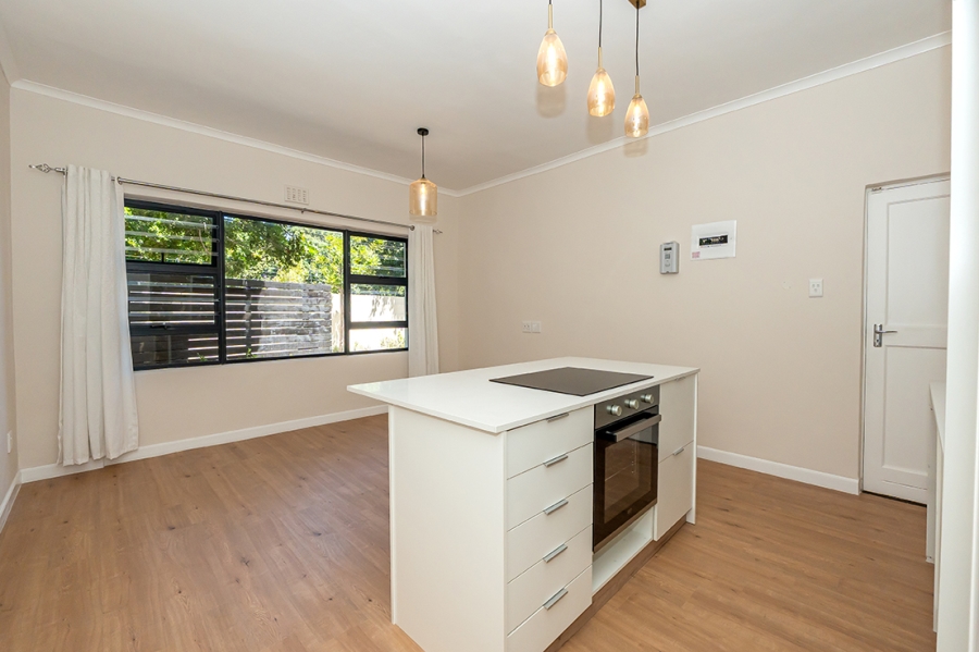 1 Bedroom Property for Sale in Harfield Village Western Cape